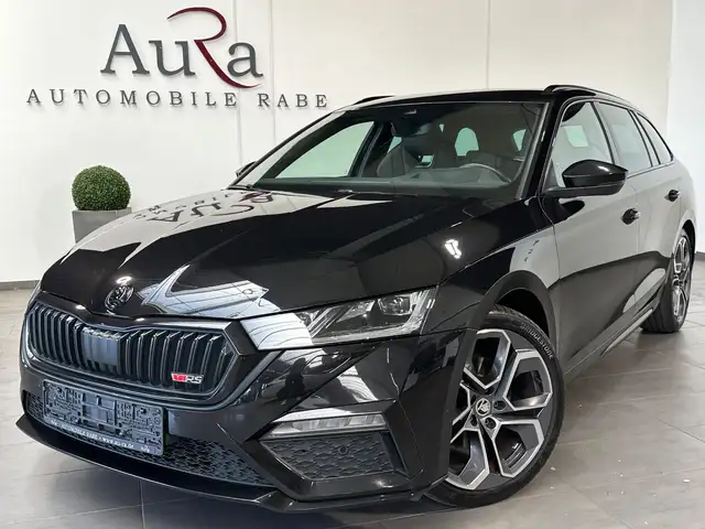 Skoda Octavia main image