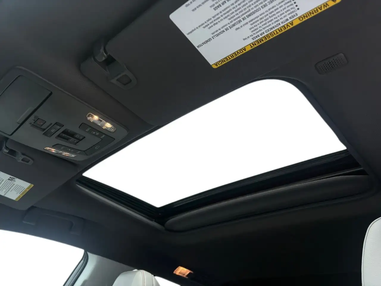 Toyota Sienna снимка Toyota Sienna