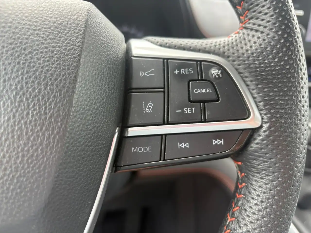 Toyota Sienna снимка Toyota Sienna