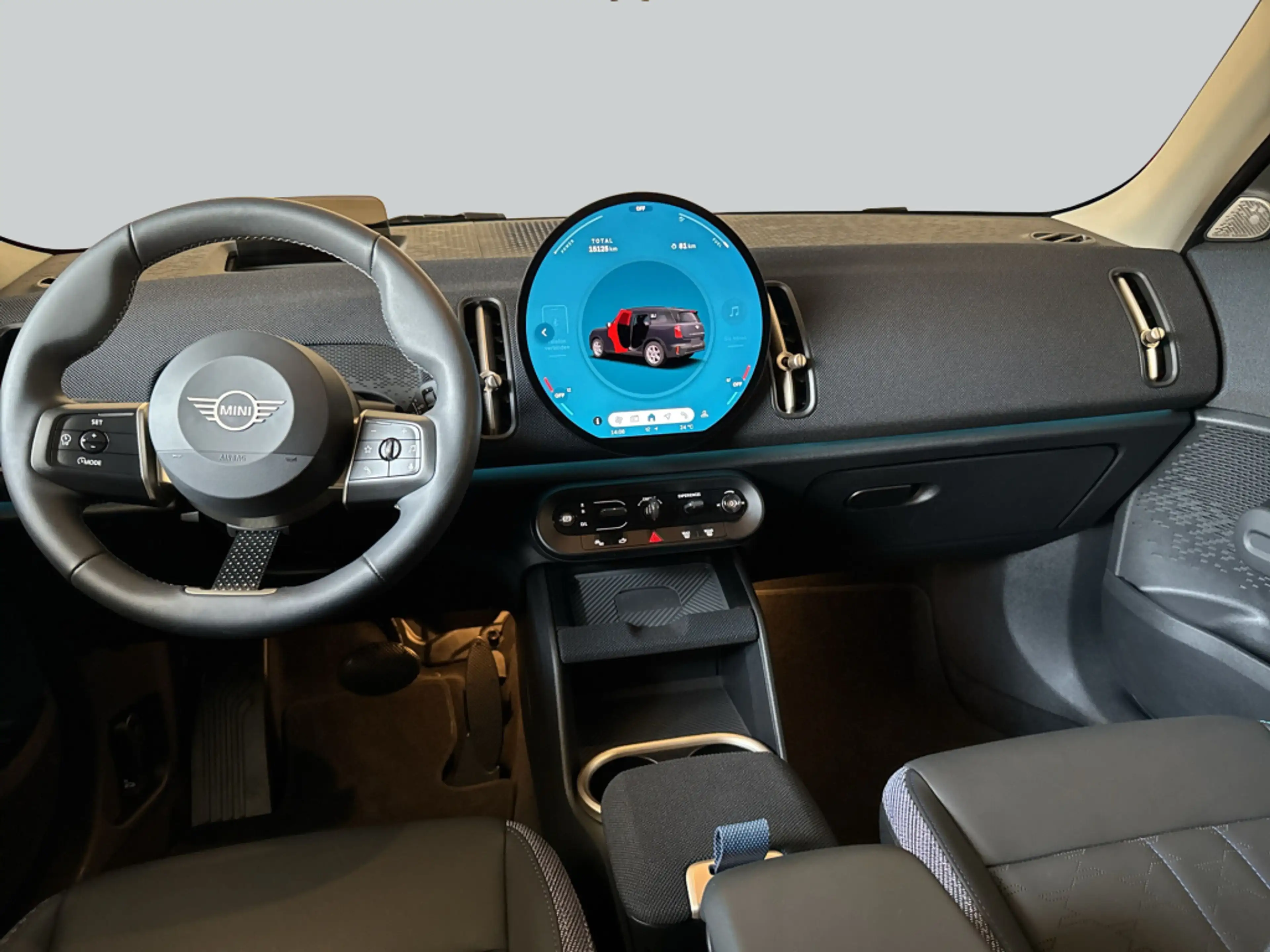 MINI Countryman D Countryman D Classic Trim Pano LED HeadUp H&K Navi — photo 14