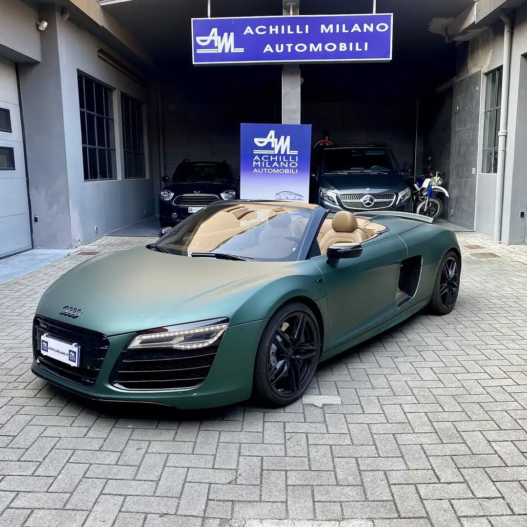 Audi R8 Spider Plus 5.2 V10 FSI quattro S tronic DOPPIA FR Verde - 2