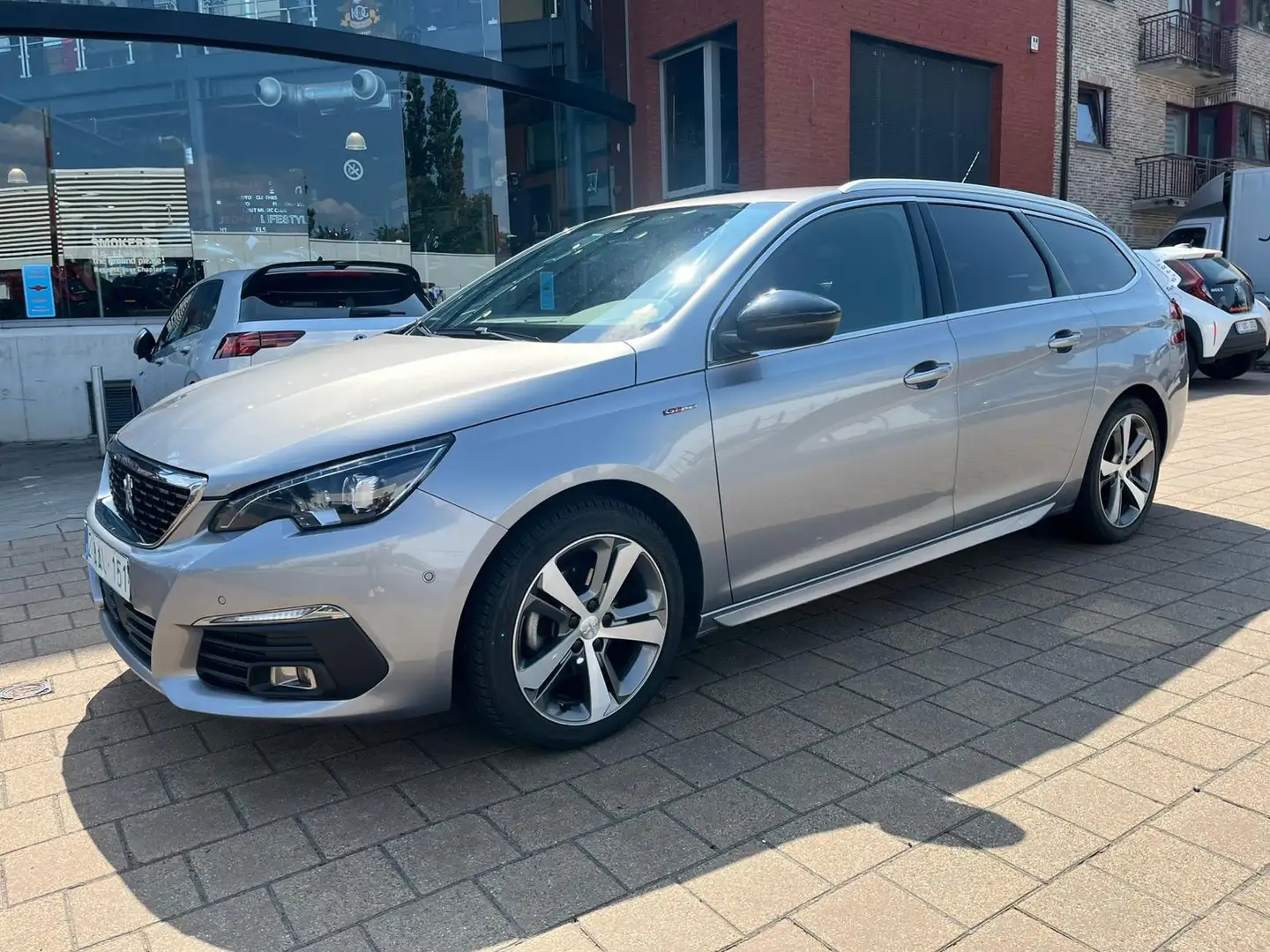 Peugeot 308 SW 1.5 BlueHDi Tech Edition (EU6.2) GTLINE Gris - 1