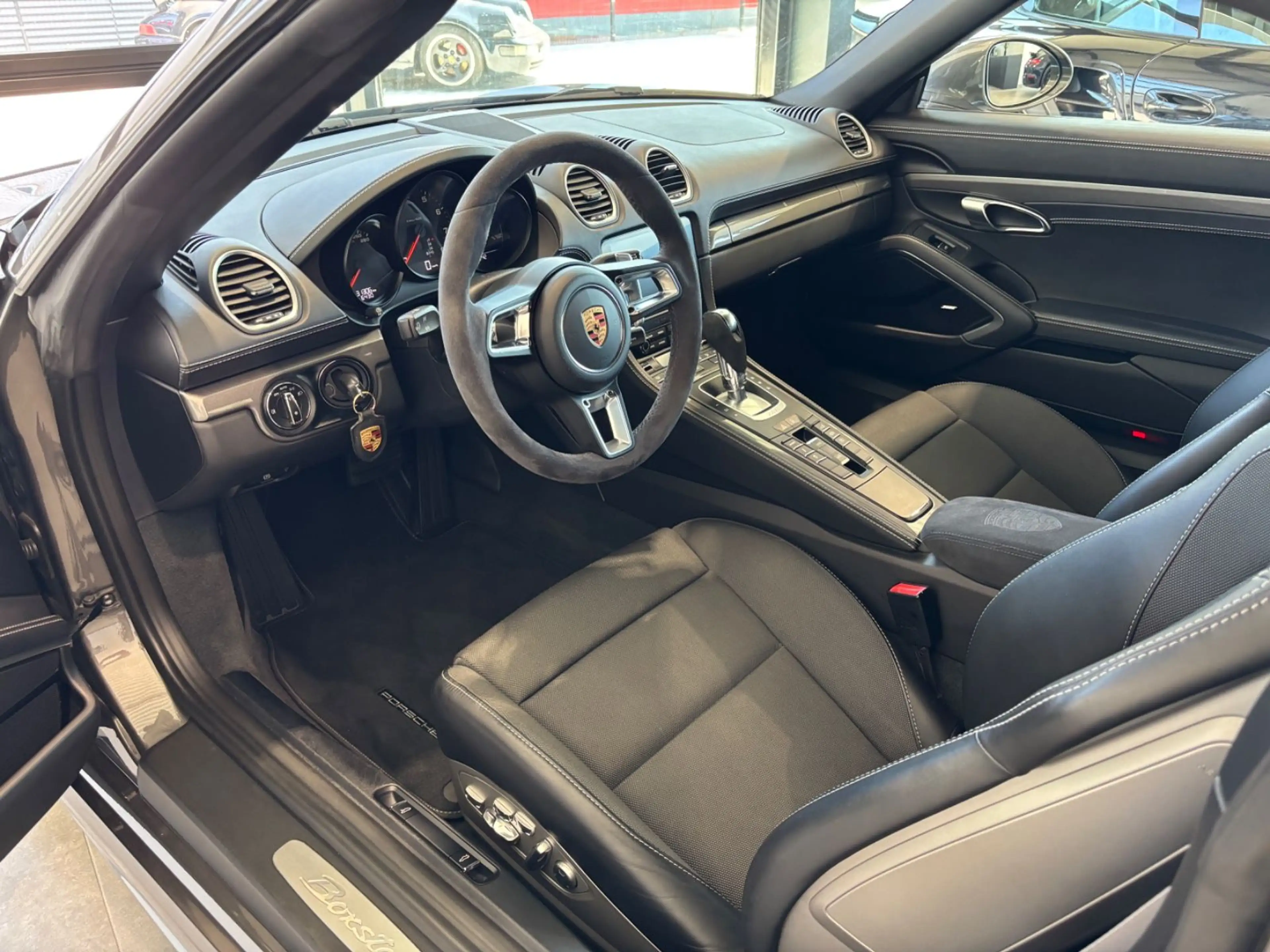 Porsche Boxster 718 DE-TOP-SCHECKHEFT — photo 14