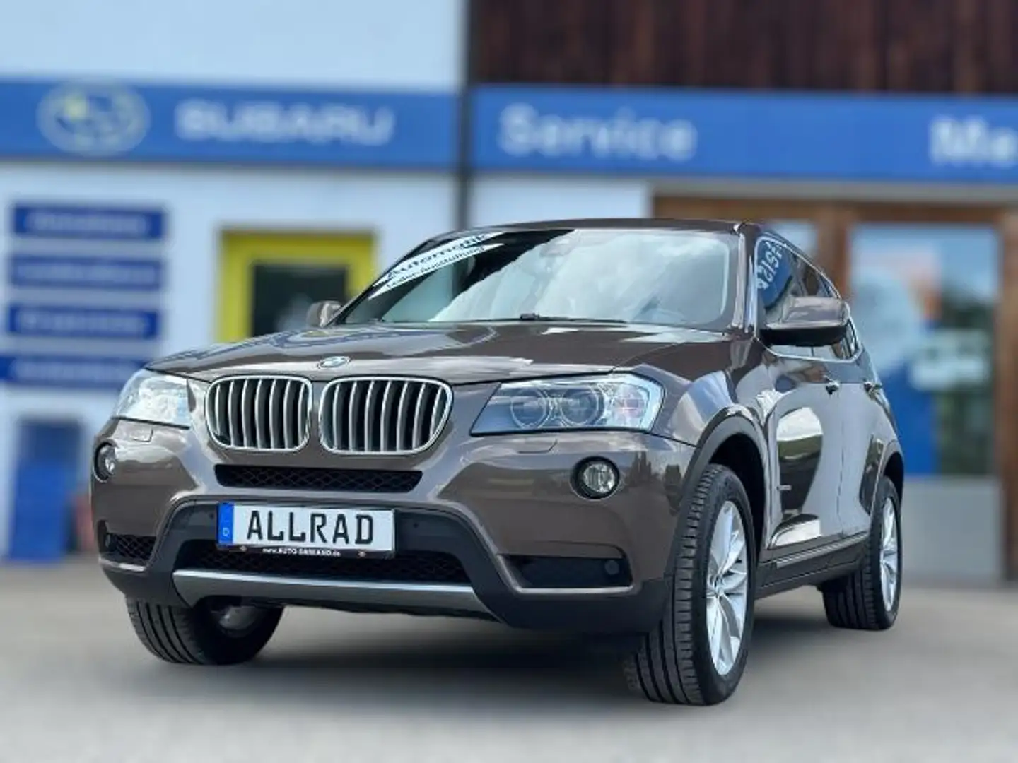BMW X3 xDrive 35d *ALLRAD*PANORAMADACH*EINPARKHILFE* Bruin - 1