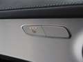 Mercedes-Benz GLC 200 4MATIC Premium Plus | AMG | Stoelverwarming | Acht Schwarz - thumbnail 32