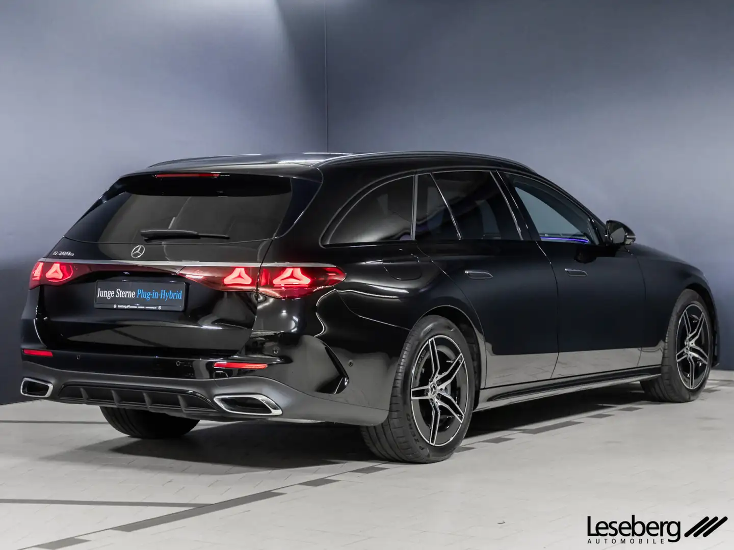 Mercedes-Benz E 300 E 300 e T AMG DIG.LIGHT/AHK/Distro/HUD/Ambiente+ Schwarz - 2