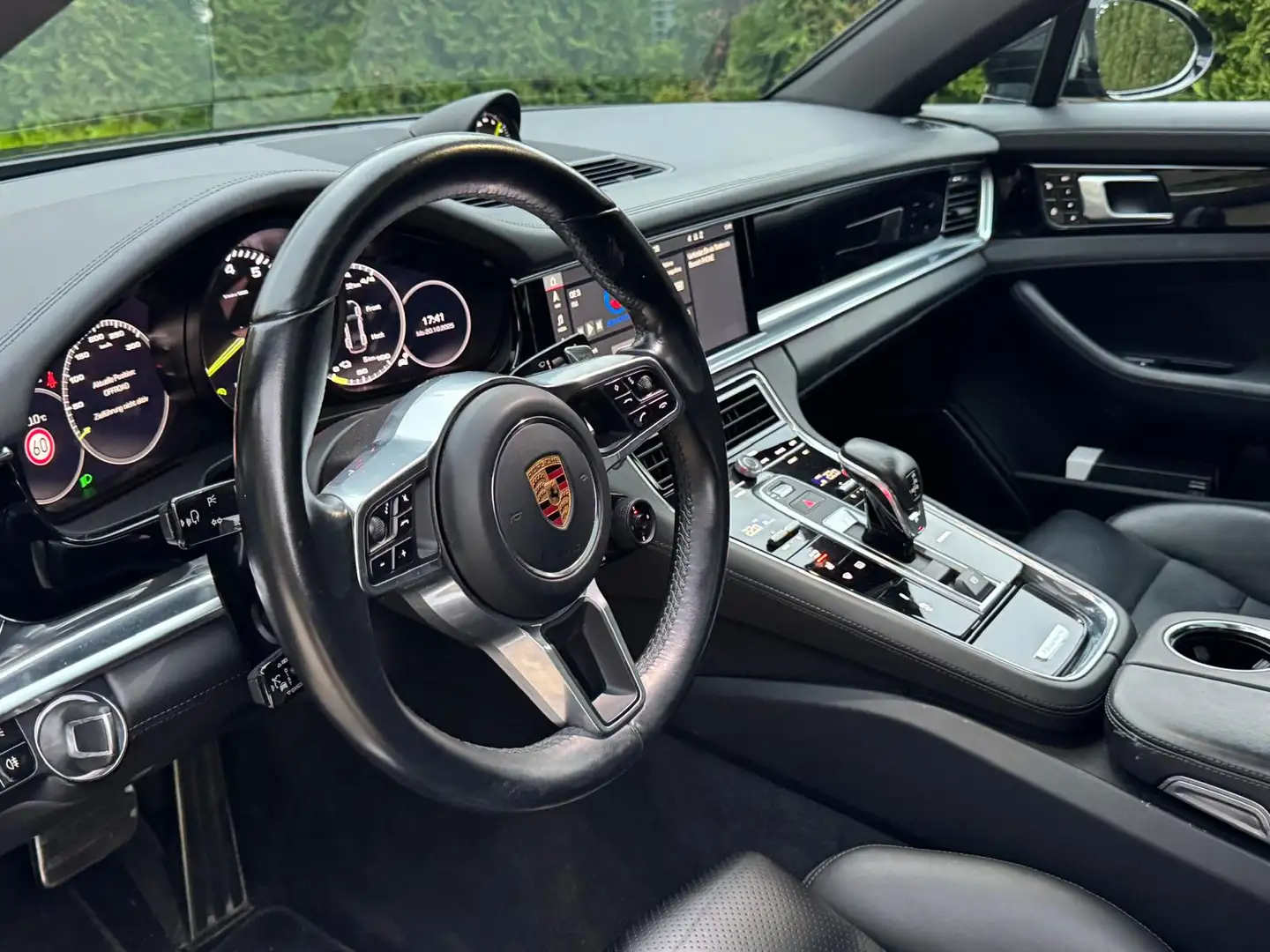 Porsche Panamera Panamera 4 E-Hybrid PHEV Aut. Schwarz - 2