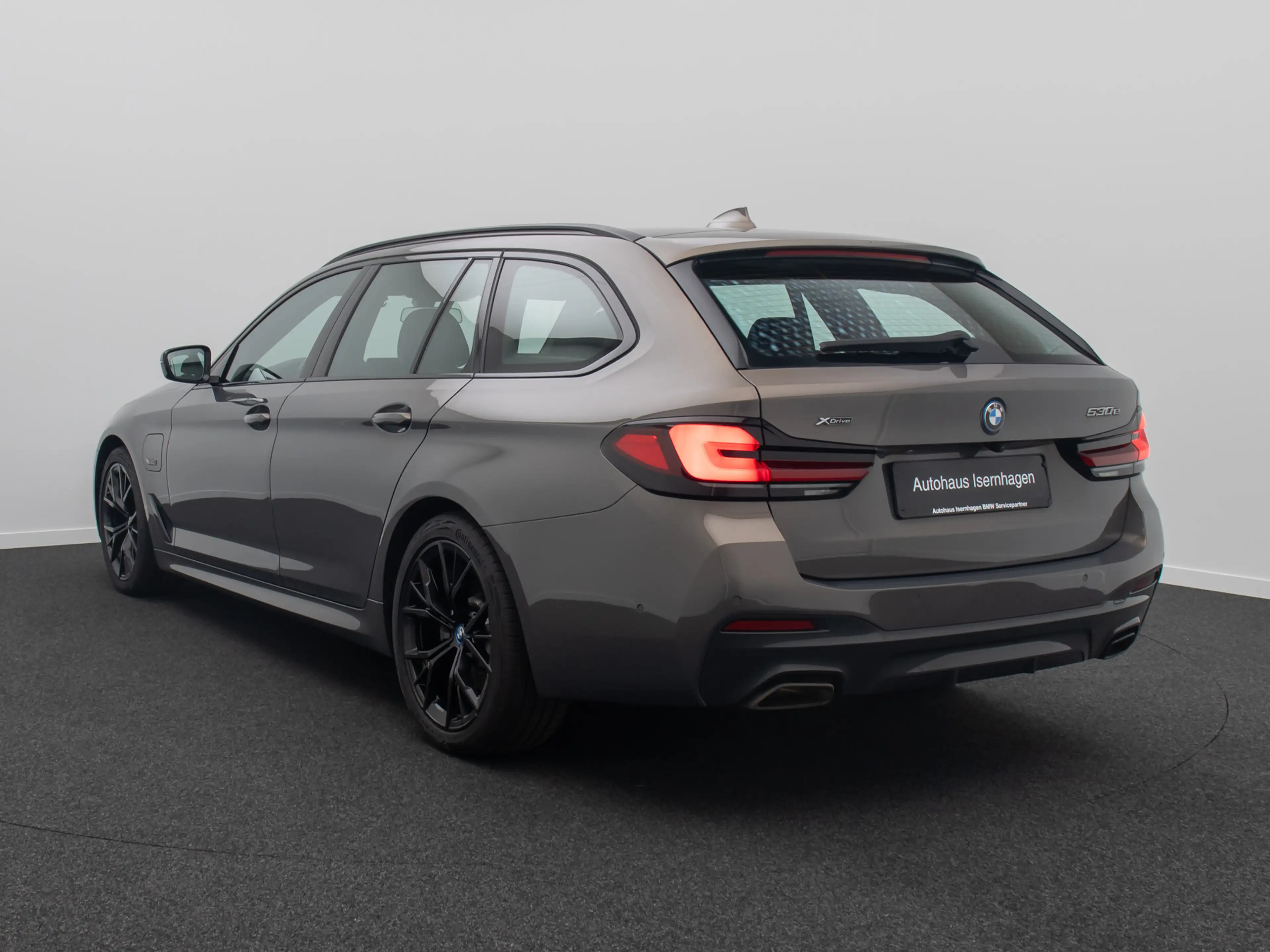 BMW 530 M Sport H K DAB HUD Individual 19Zoll — photo 9