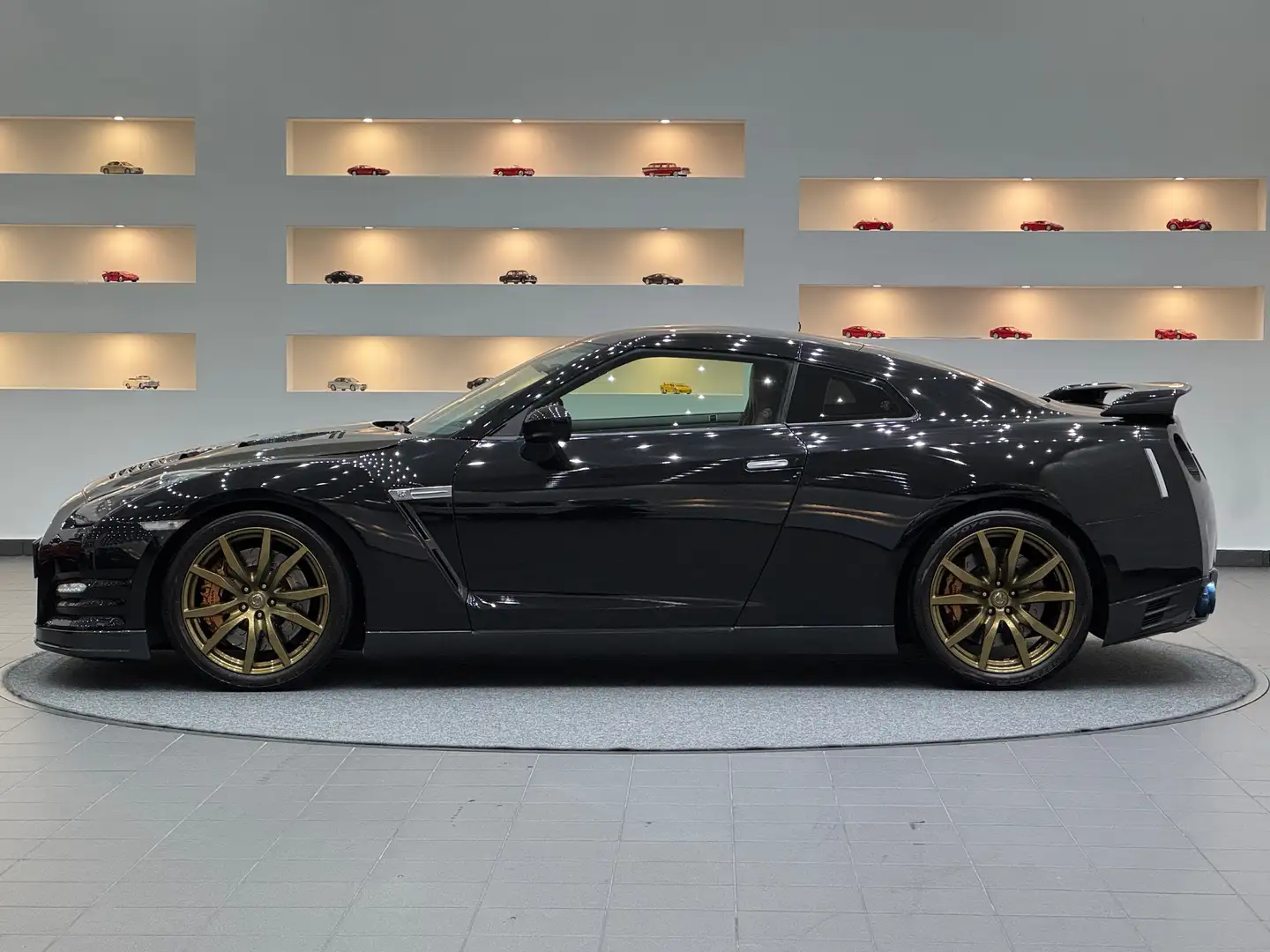 Nissan GT-R 4,1 Stroker Alpha 14 *Typisiert*1400 PS*Godzilla* Schwarz - 2