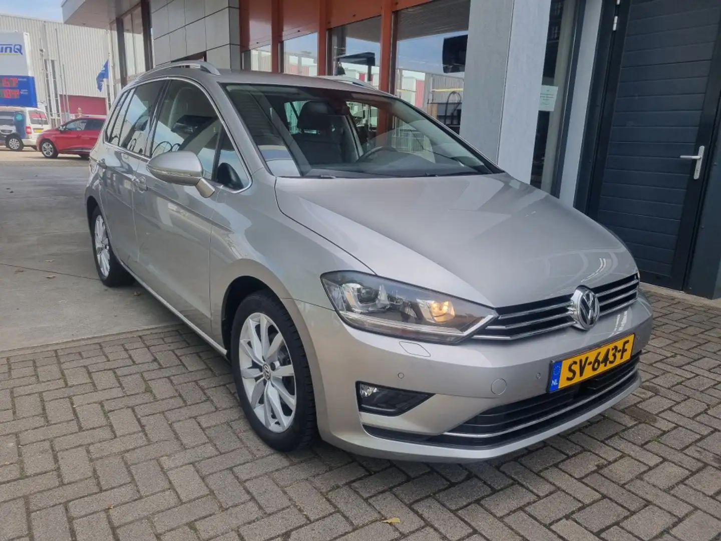 Volkswagen Golf 1.4 TSI HIGHL BNS Grigio - 1
