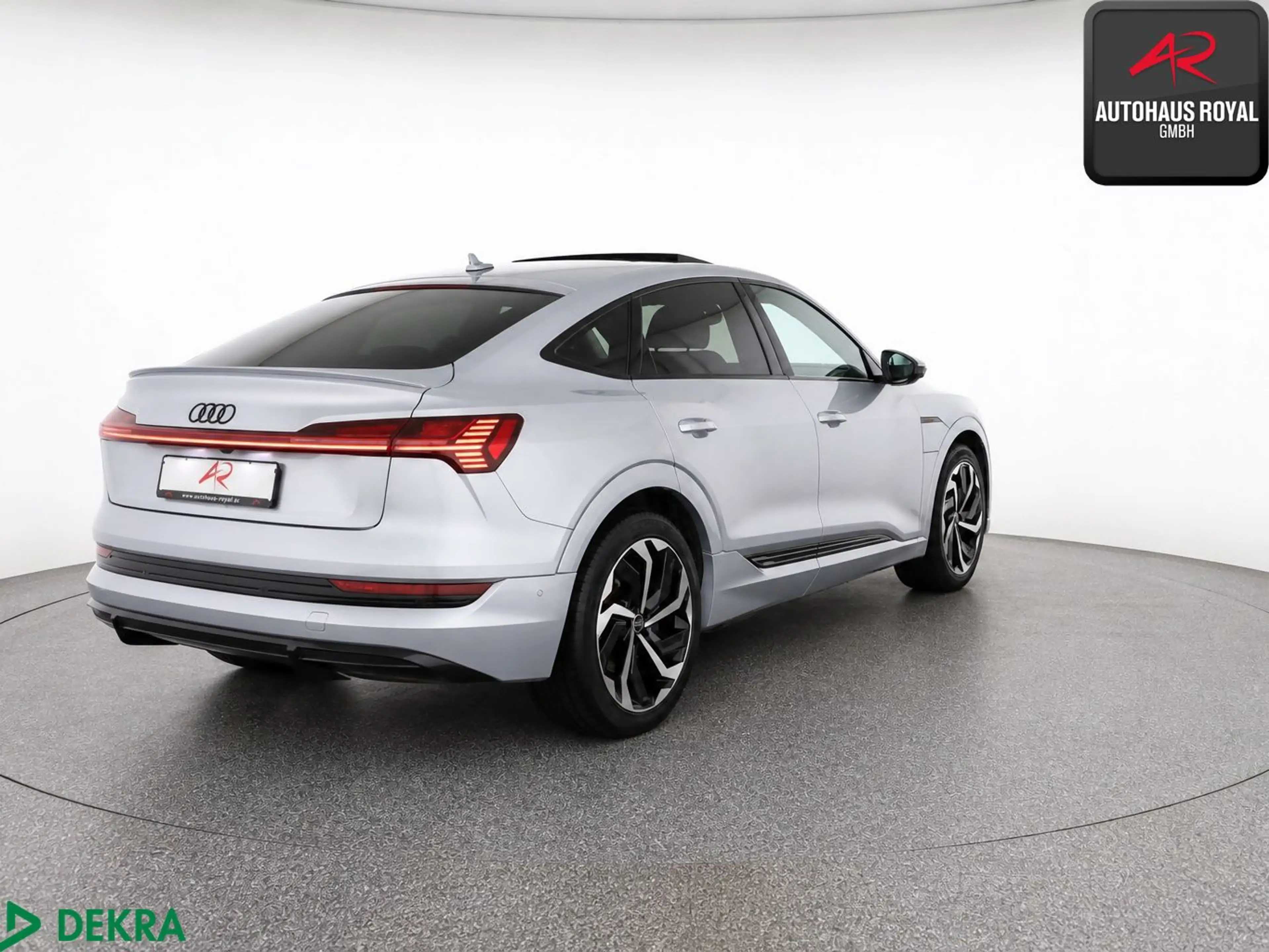 Audi e-tron Sportback 55 qu S LINE PANO,LUFT,KEYLESS — photo 5