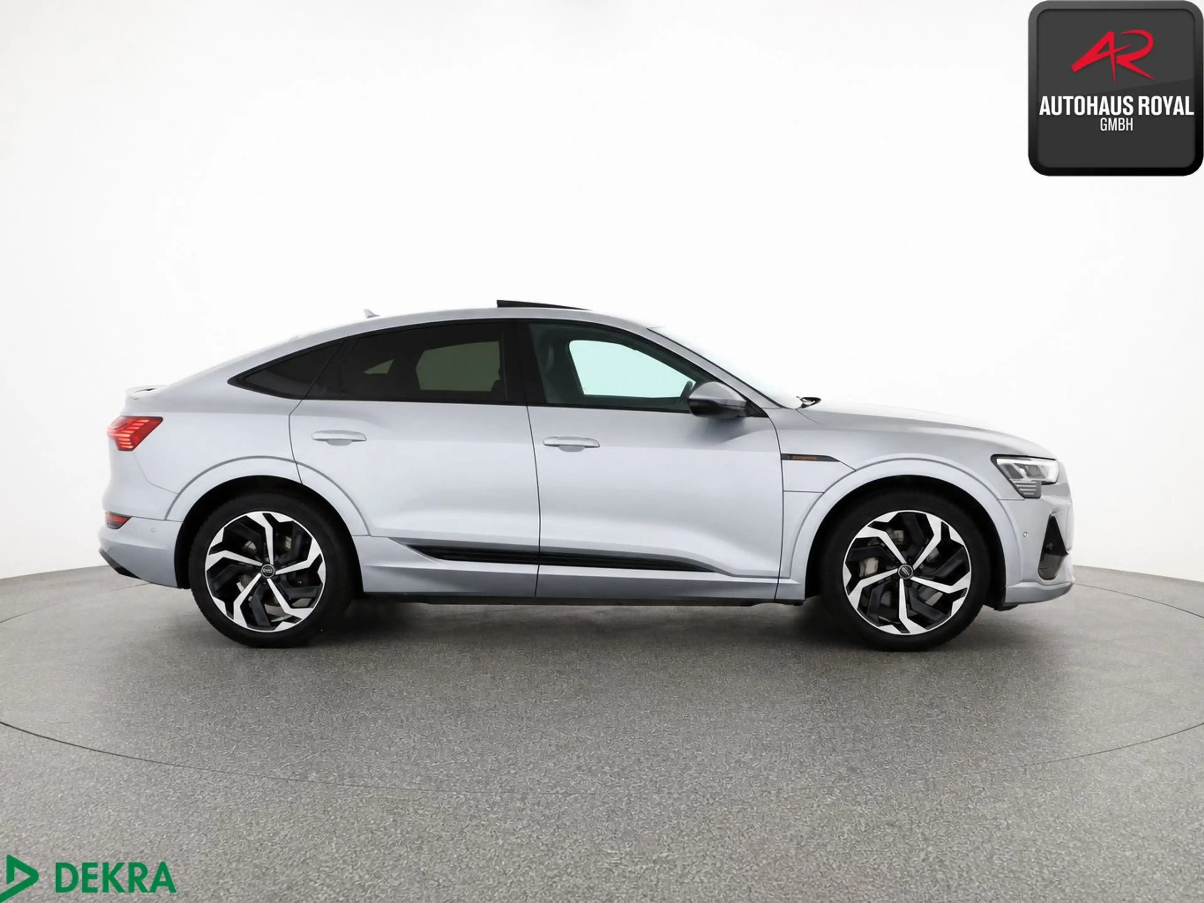 Audi e-tron Sportback 55 qu S LINE PANO,LUFT,KEYLESS — photo 6