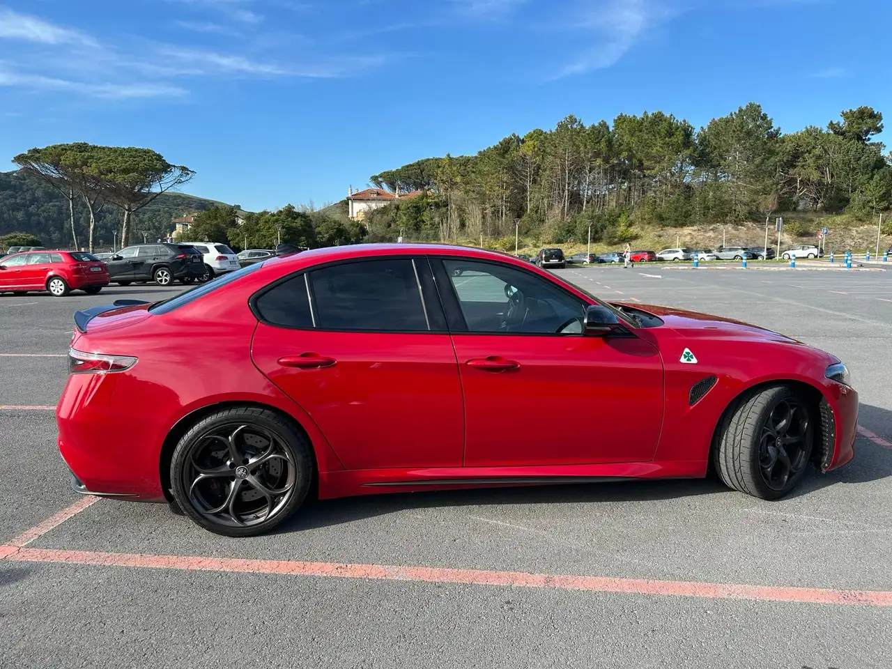 Alfa Romeo Giulia 2024 — фото 9