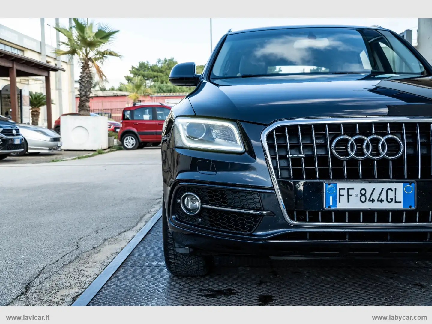 Audi Q5 2.0 TDI 190 CV cl.d. quattro Adv.Plus Grigio - 2