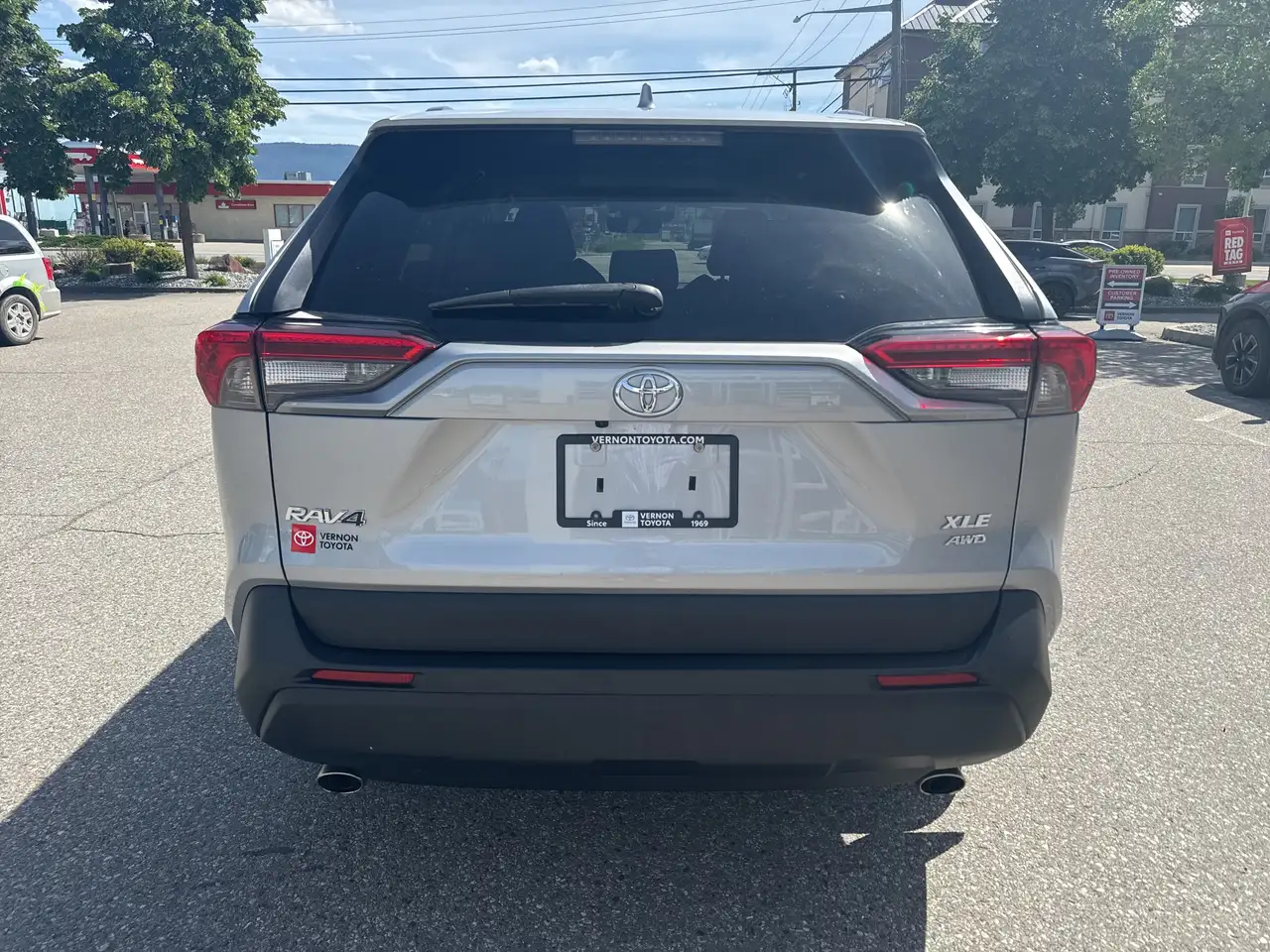 Toyota RAV 4 снимка Toyota RAV 4