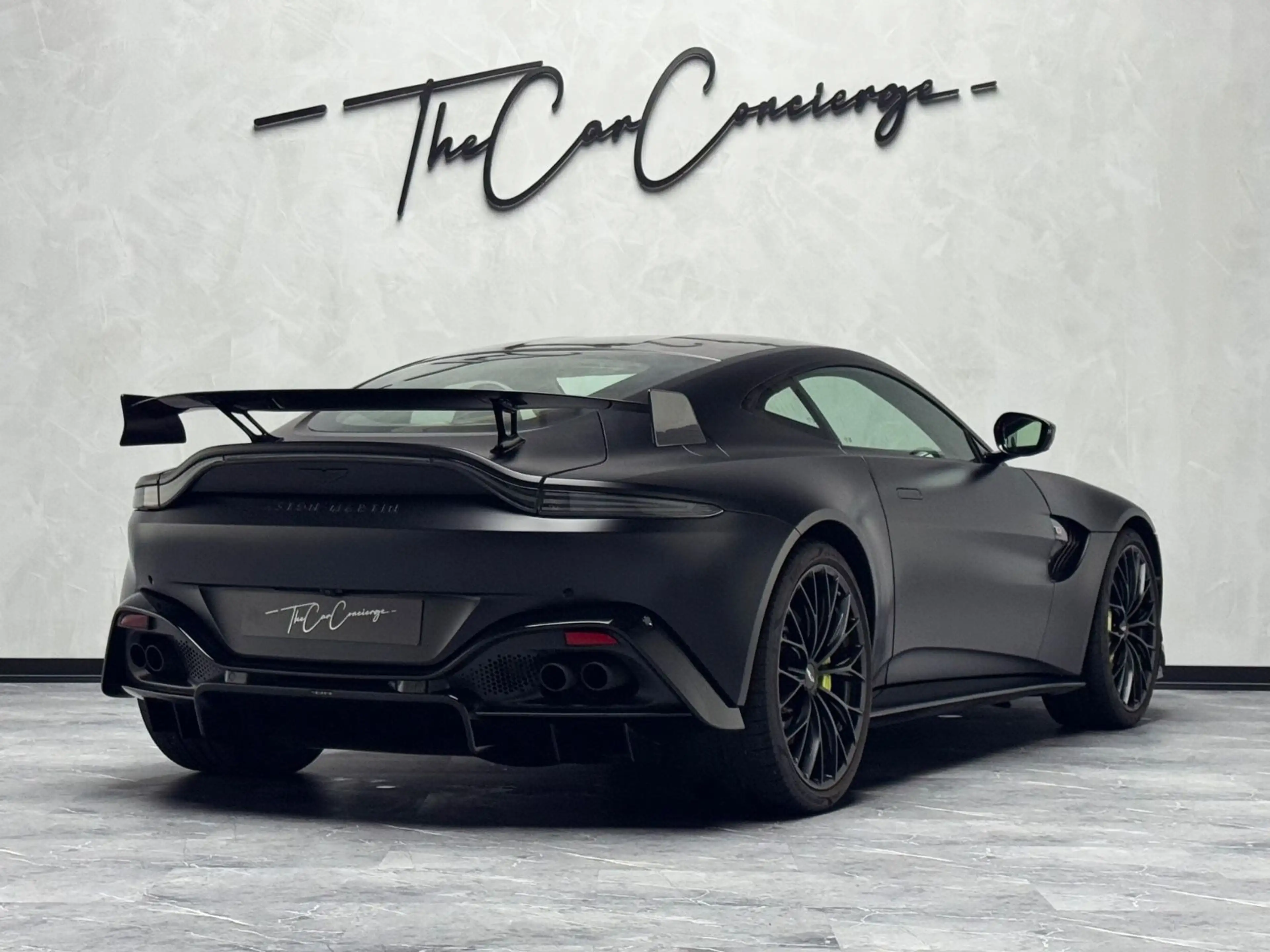 Aston Martin V8 F1 Edition 360 CARBON AERO JET BLACK — photo 14