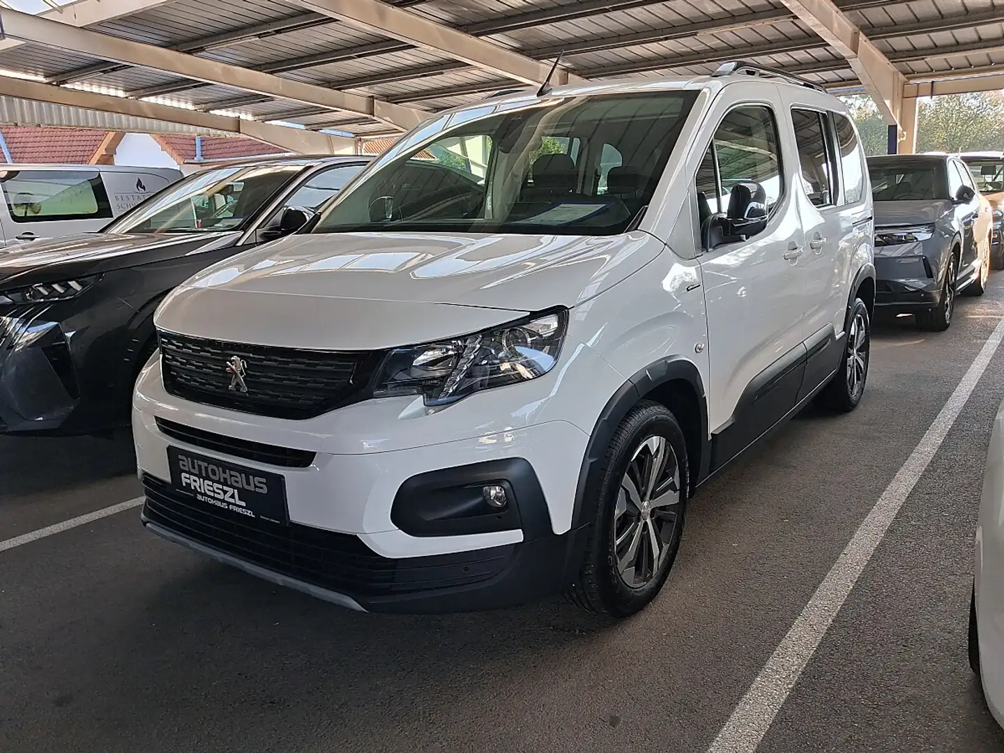 Peugeot Rifter 1.5 BlueHDi 130 FAP GT Line S&S (EURO 6d-TE Weiß - 2