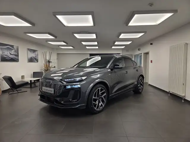 Audi Q6 e-tron Sportback e-tron performance 306ch / 225 kW