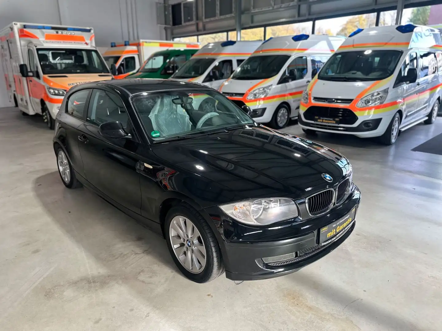 BMW 116 1 Limousine 116i*136.000KM*KLIMA Schwarz - 2
