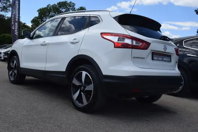 Nissan Qashqai view 3