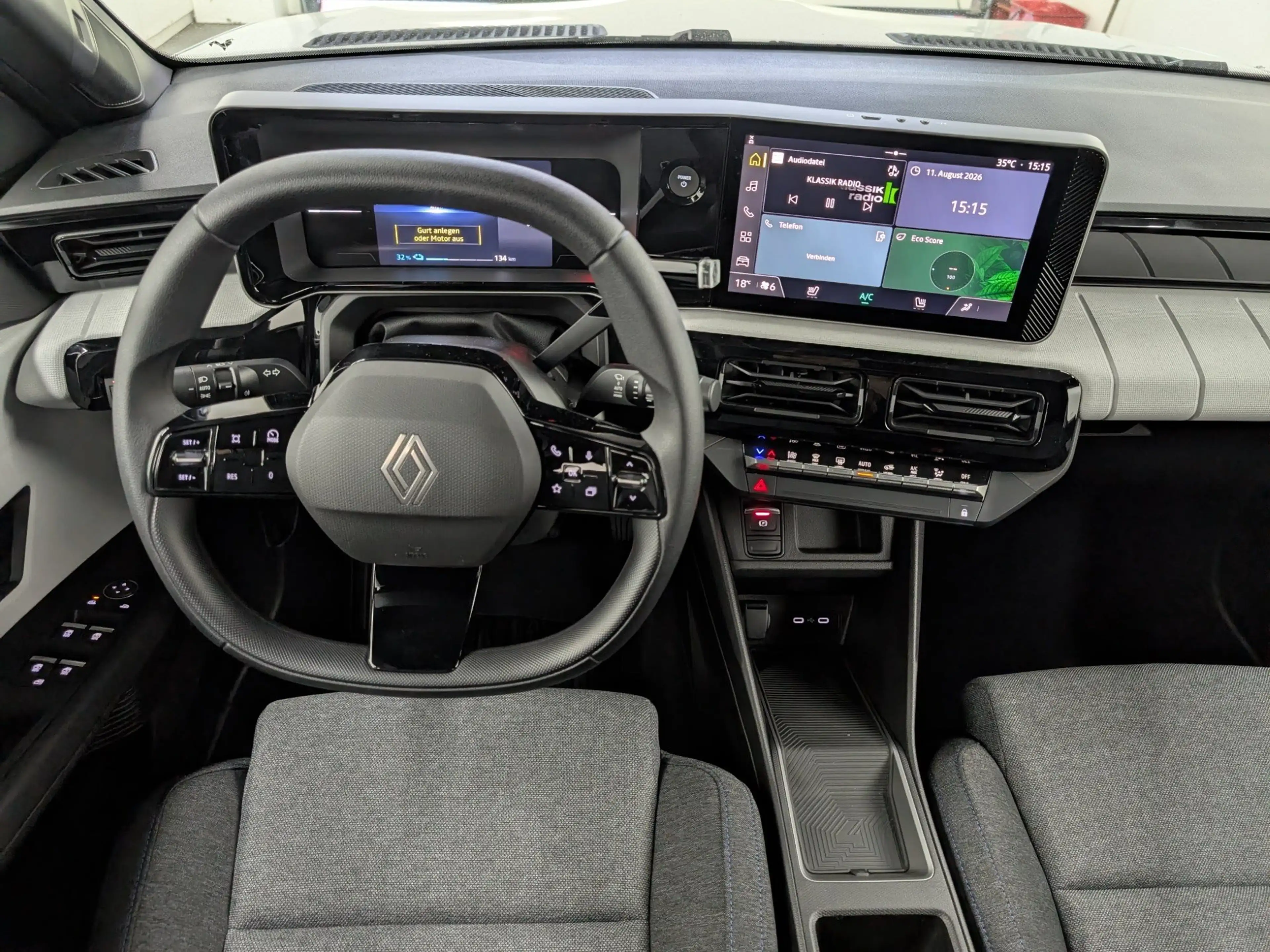 Renault R 4 E-Tech Evolution 150 Comfort Range — photo 14