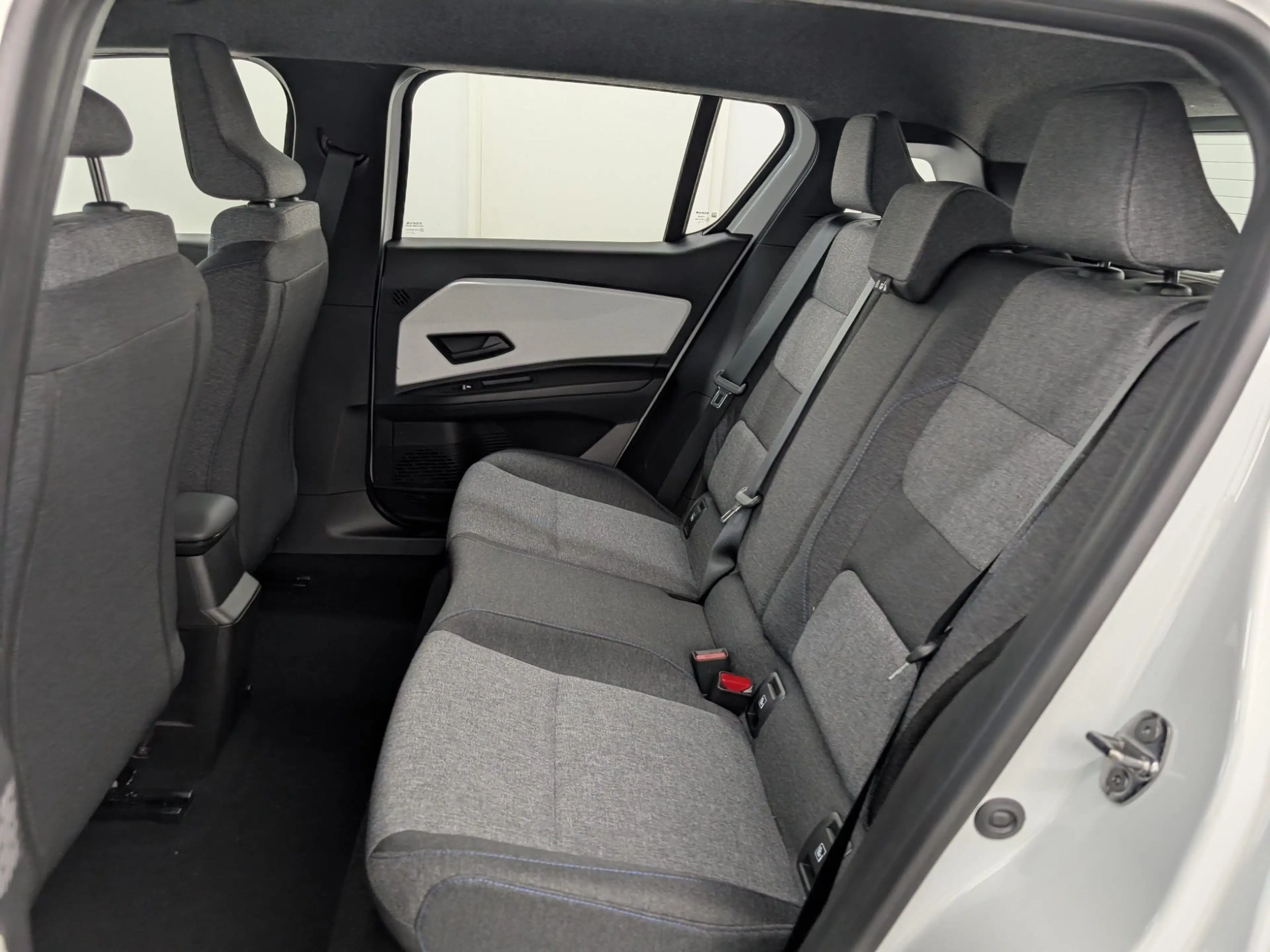 Renault R 4 E-Tech Evolution 150 Comfort Range — photo 9