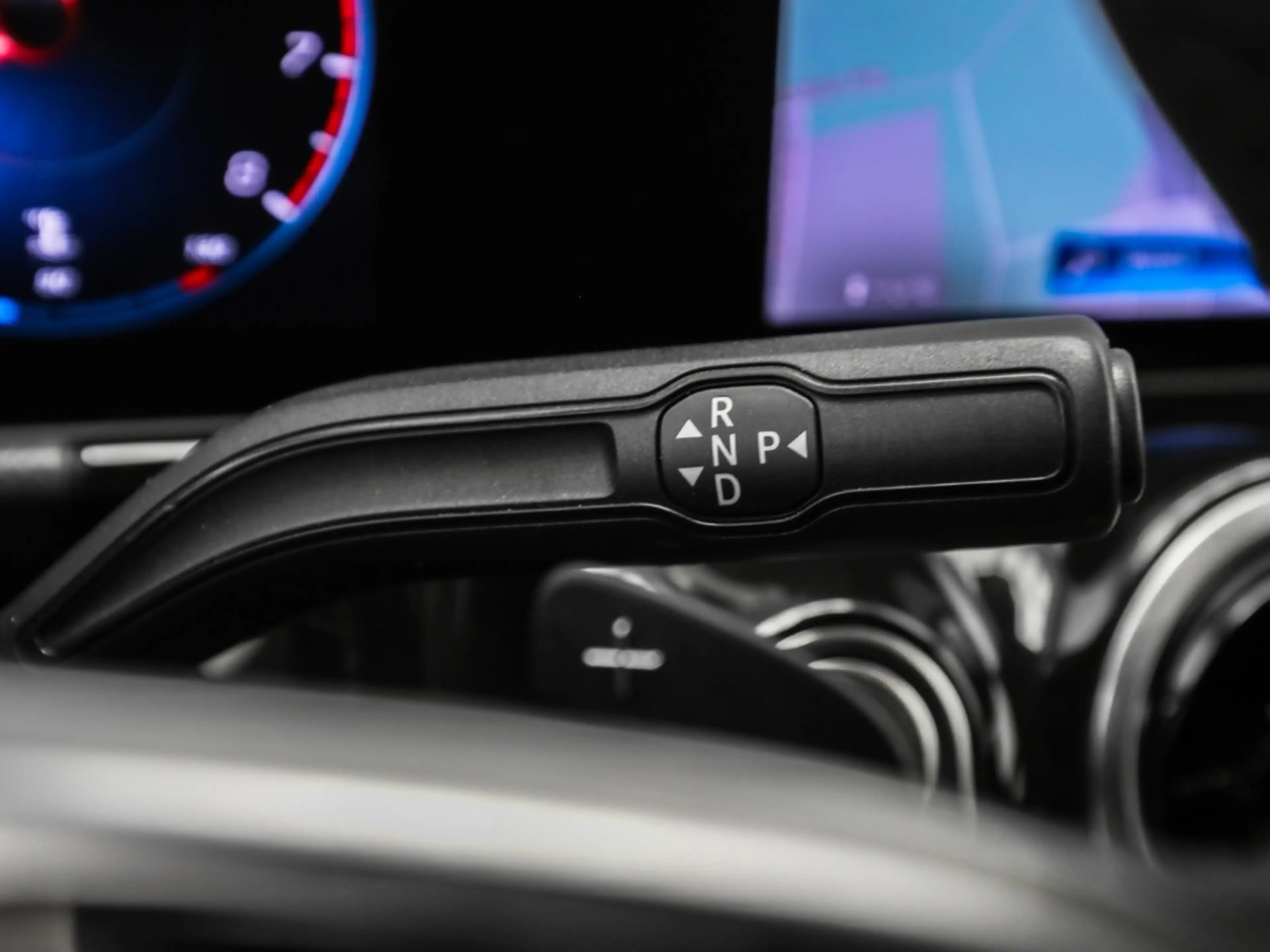 Mercedes-Benz B 220 Progressive 4Matic — photo 12