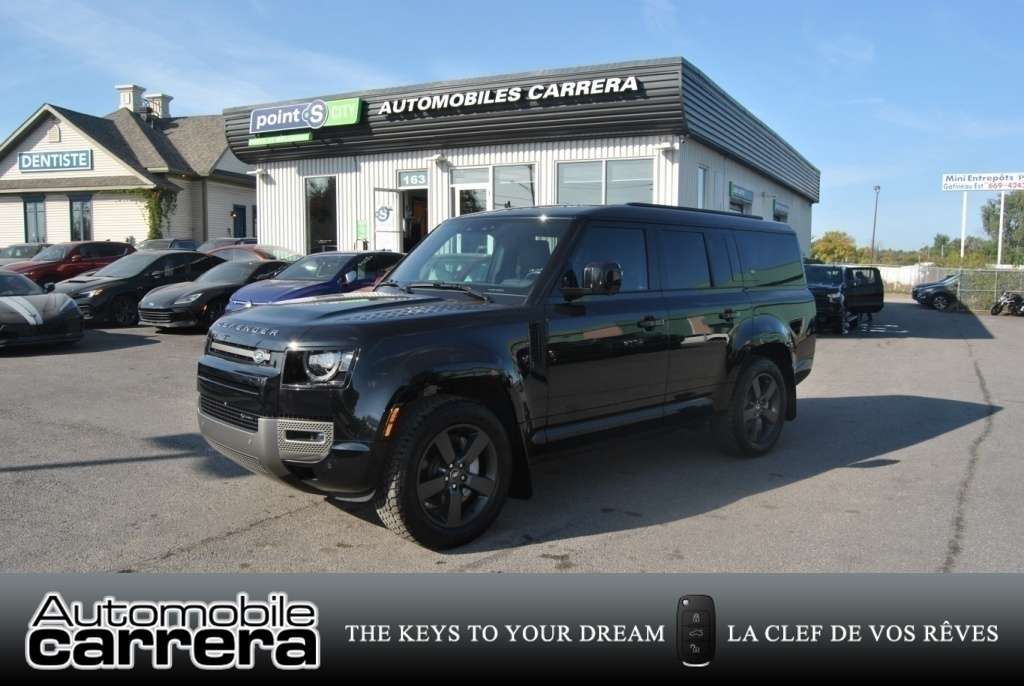 2023 Land Rover Defender X-Dynamic SE 130 , Pano roof , Carplay , Heated Se