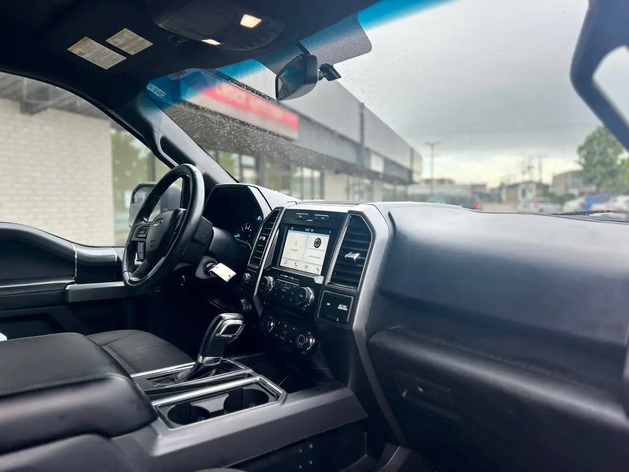Ford F 150 снимка Ford F 150