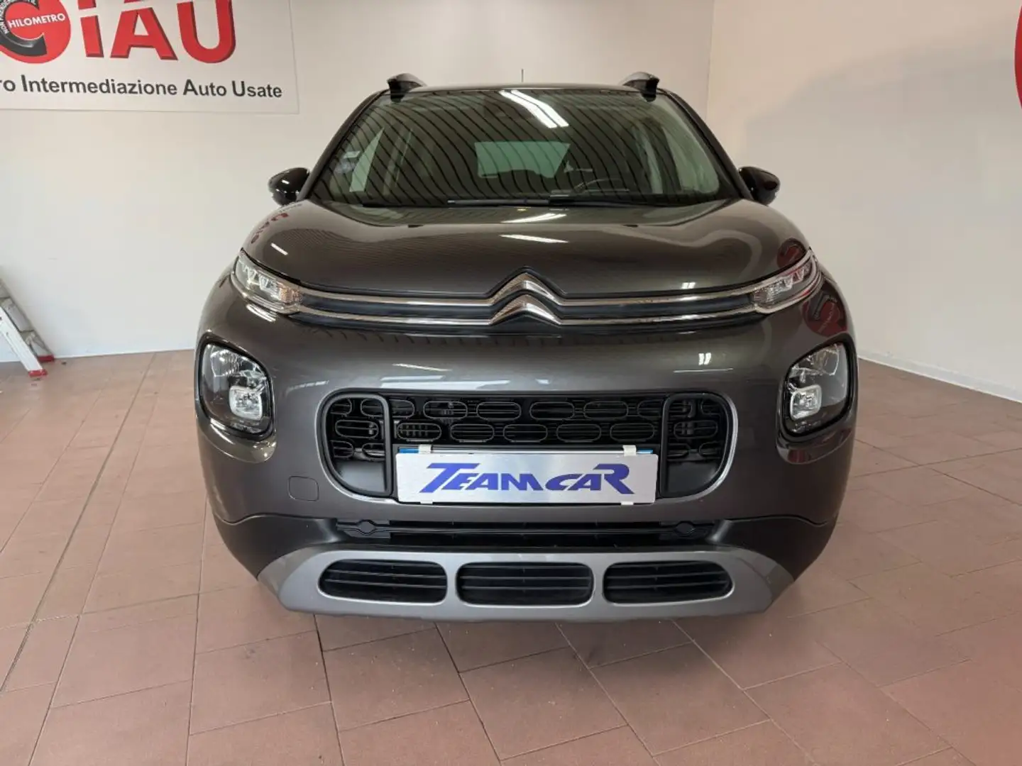 Citroen C3 Aircross PureTech 110 S&S Shine Unicoprop. IVA Esp. Grau - 2