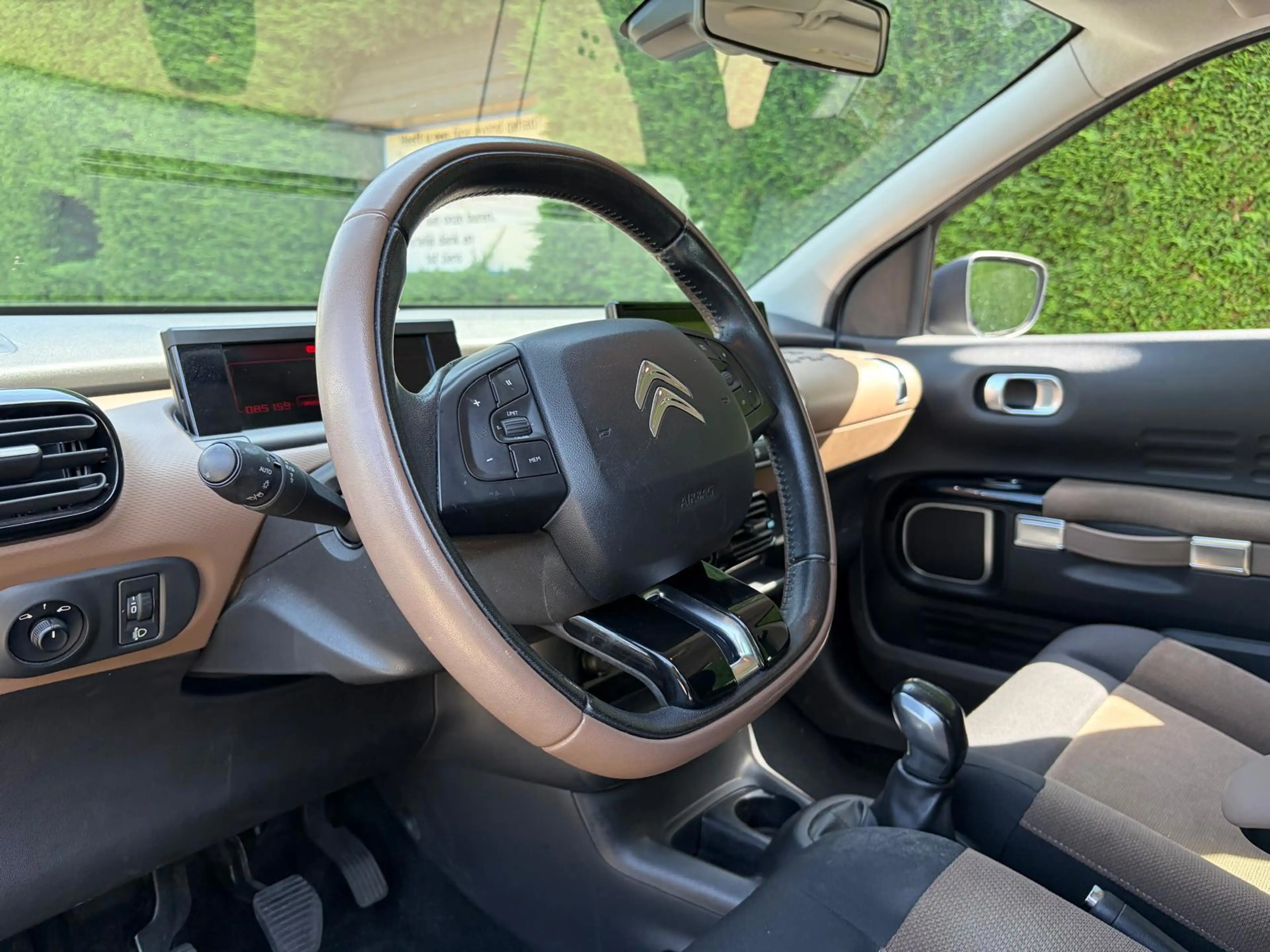 Citroen C4 Cactus 1.2 PureTech Business Navigatie CruiseControl PDC — photo 5