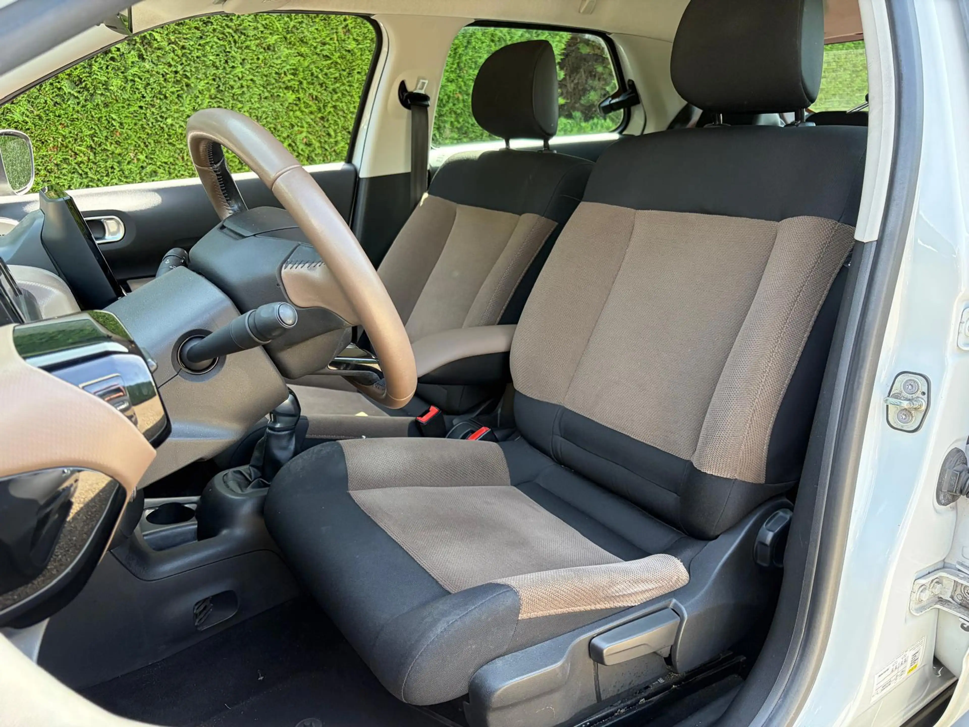 Citroen C4 Cactus 1.2 PureTech Business Navigatie CruiseControl PDC — photo 6