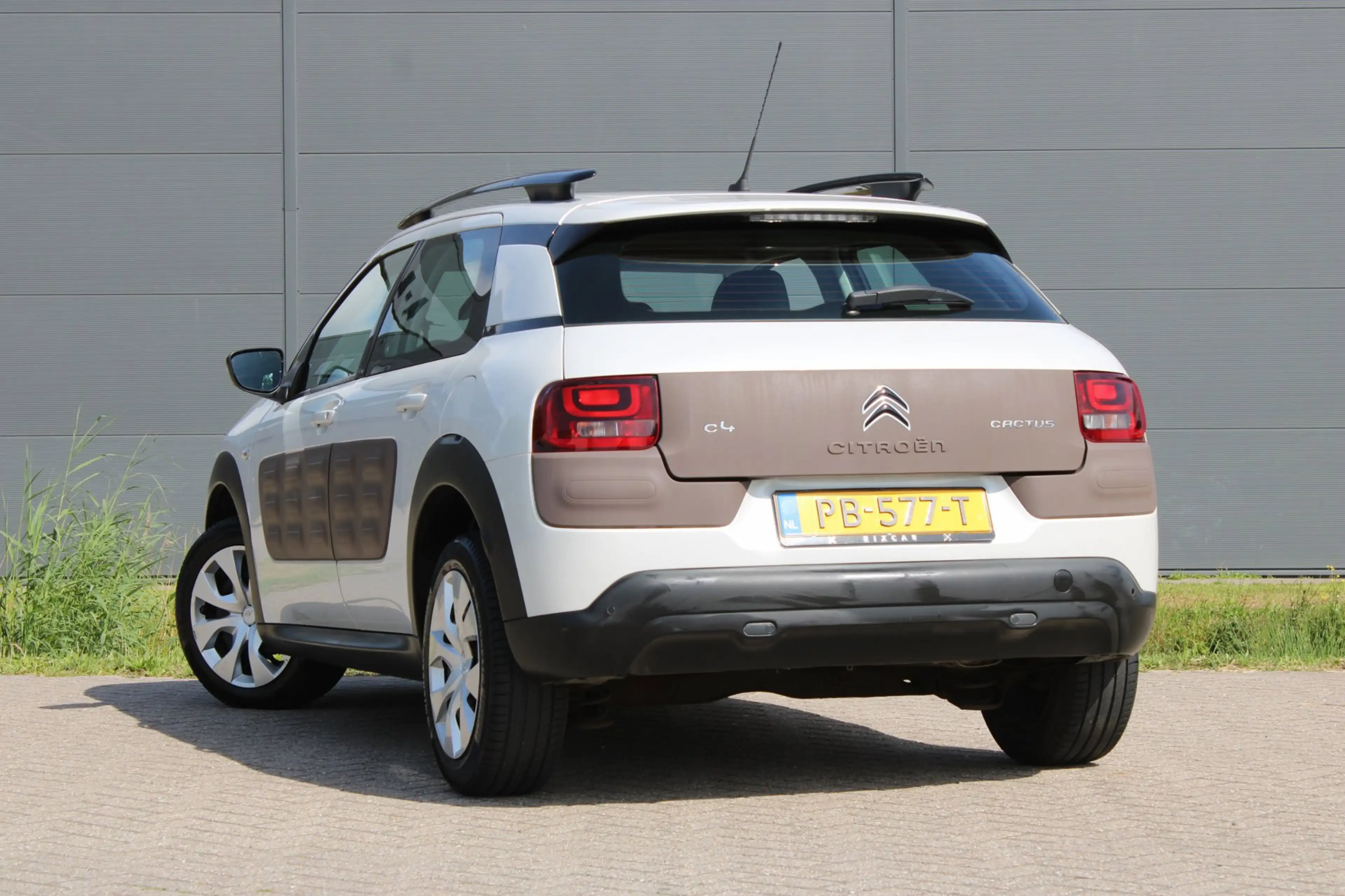 Citroen C4 Cactus 1.2 PureTech Business Navigatie CruiseControl PDC — photo 3