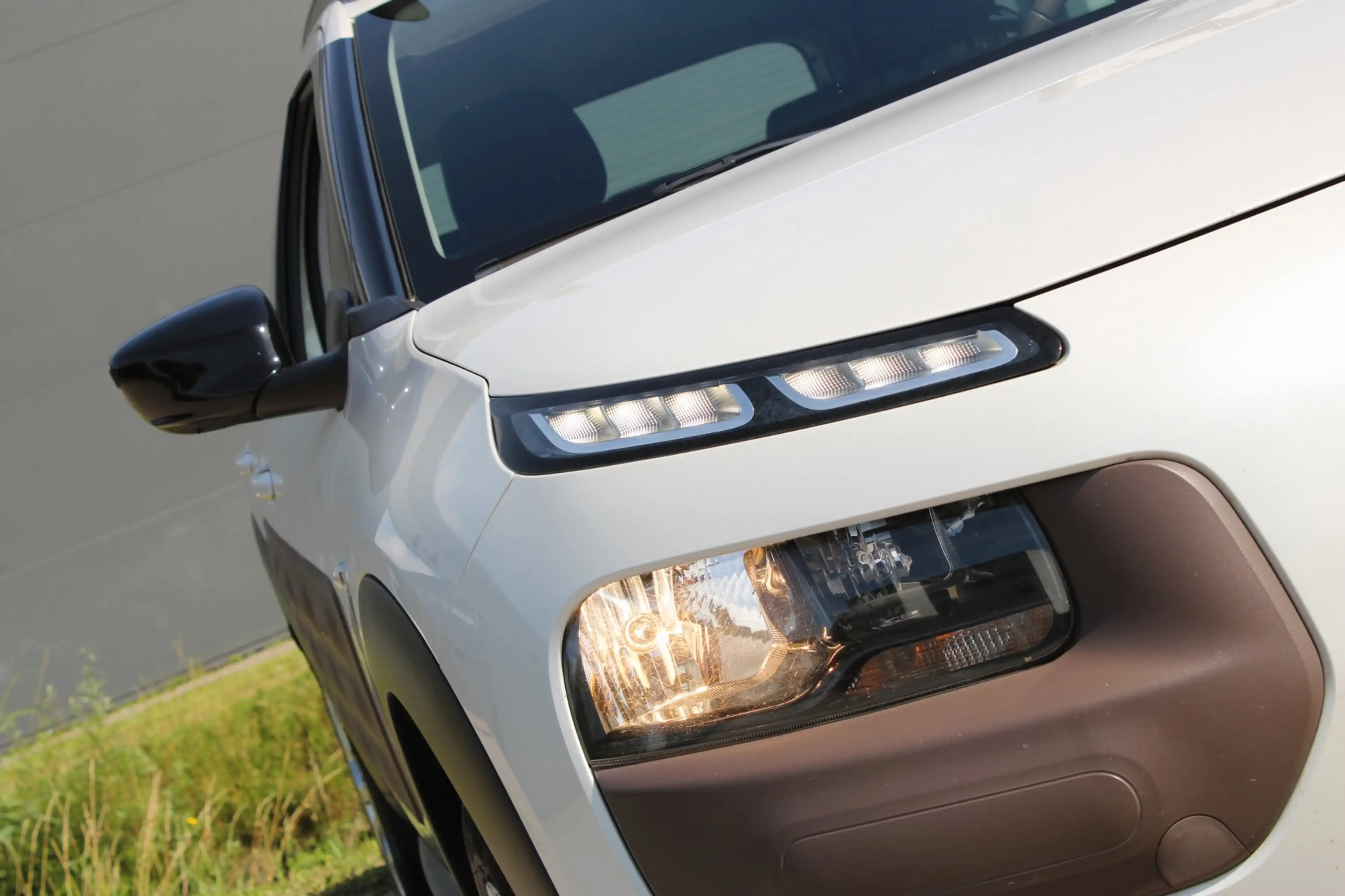 Citroen C4 Cactus 1.2 PureTech Business Navigatie CruiseControl PDC — photo 12