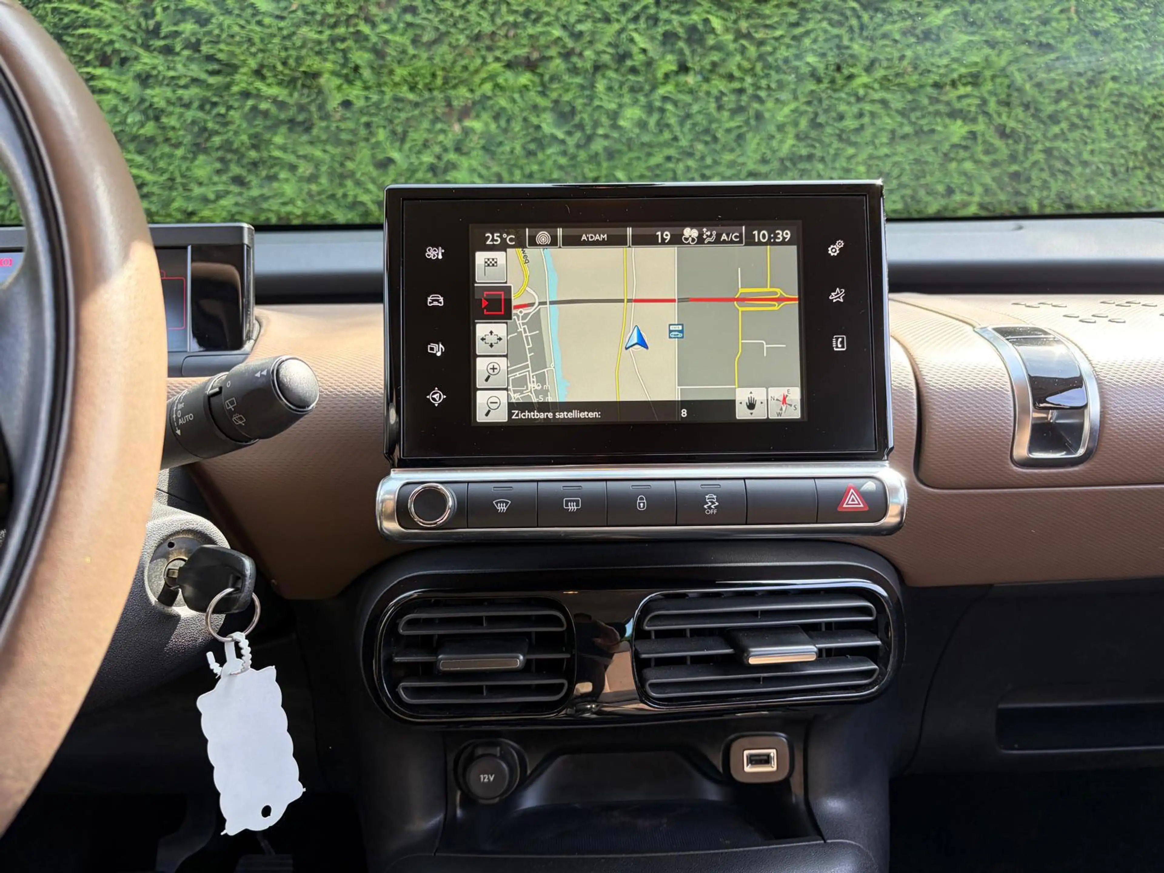 Citroen C4 Cactus 1.2 PureTech Business Navigatie CruiseControl PDC — photo 8