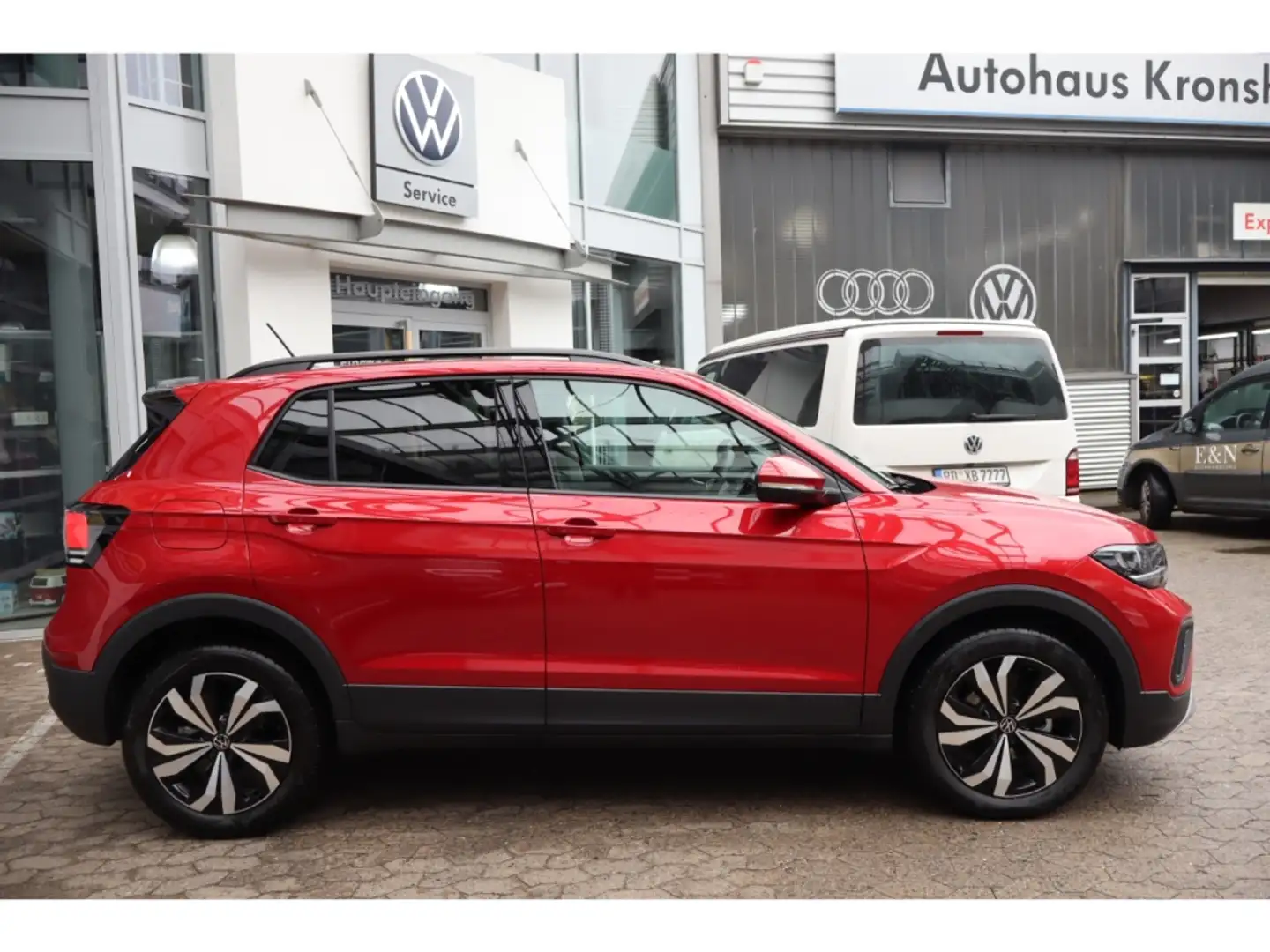 Volkswagen T-Cross 85 kW Life 1.0 TSI DSG AHK RFK Sitzhzg. Spurwechse Rouge - 2