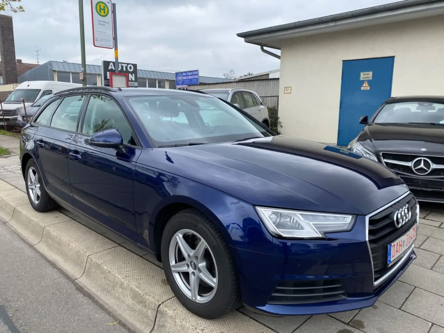 Audi A4 35 TDI S tronic sport Avant Azul - 2