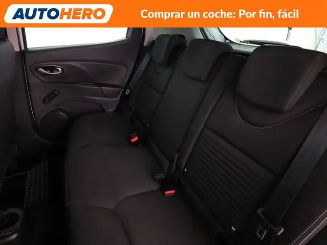 Renault Clio view 15