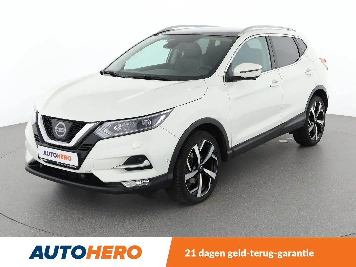 Nissan Qashqai 1.2 Tekna Wit - 1