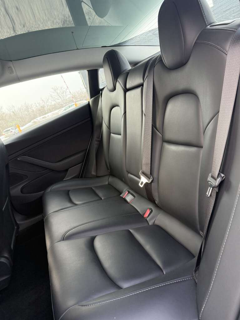 2020 Tesla Model 3 Standard Range Plus thumb 11