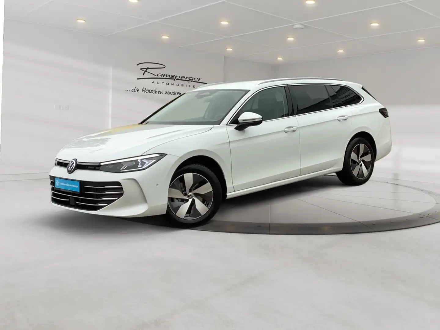 Volkswagen Passat 1.5 TSI DSG Business AHK ACC Matrix Navi Weiß - 2