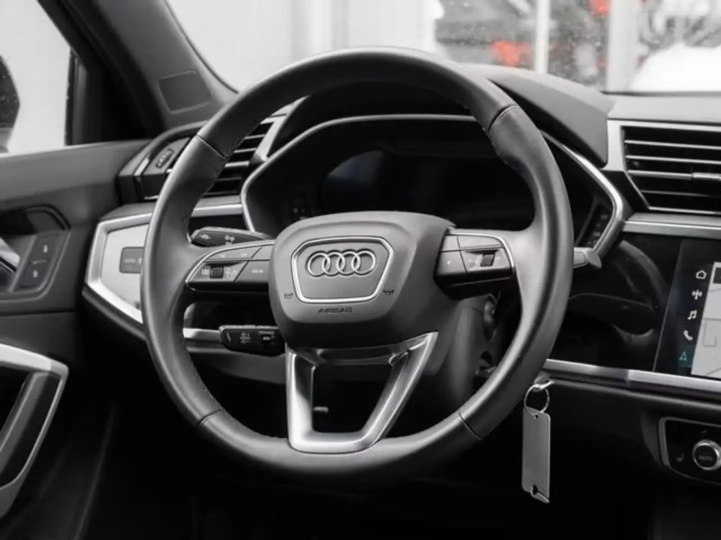 Audi Q3 Sportback 35 1.5 tfsi mhev S line Bianco - 2