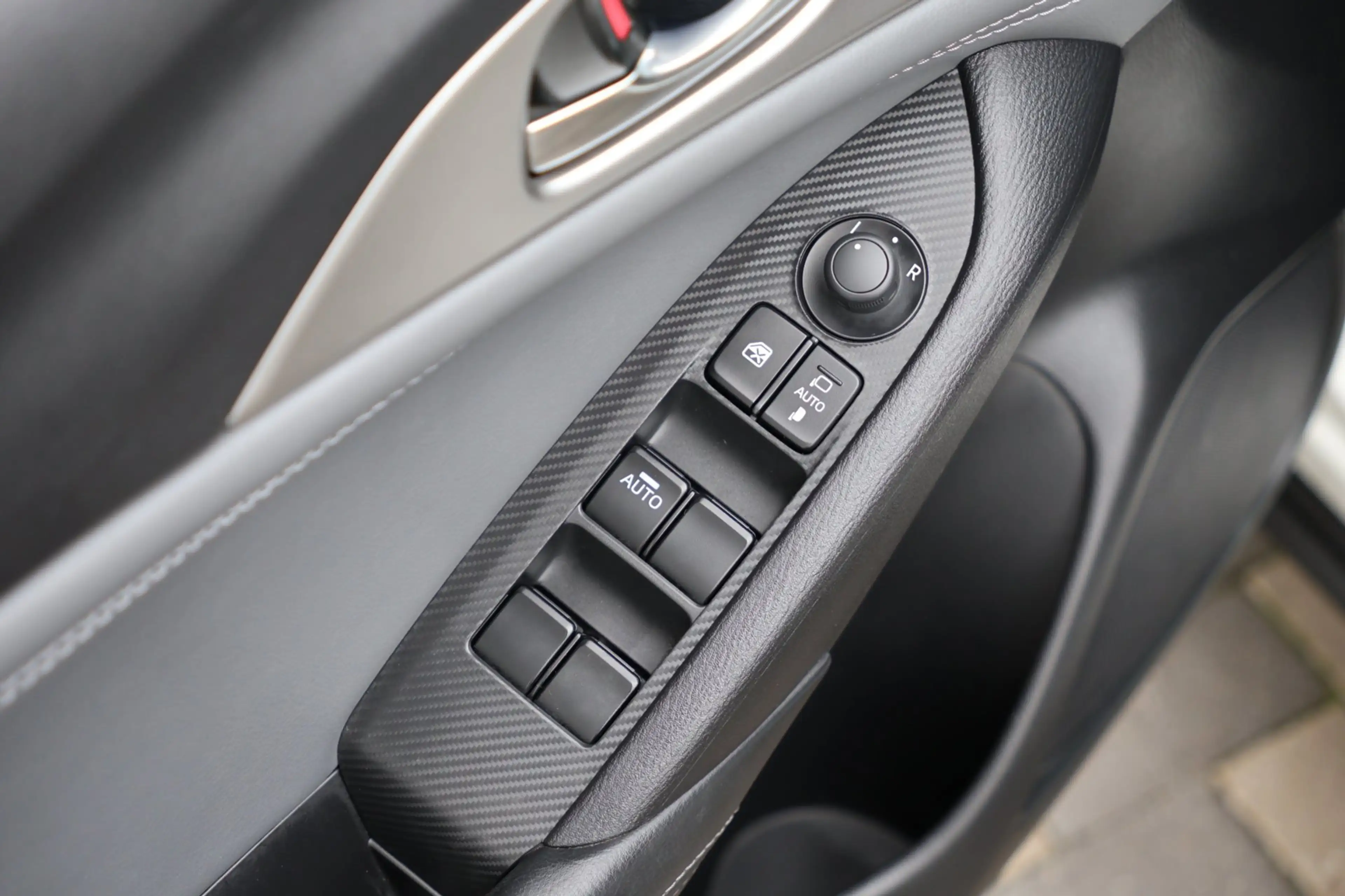 Mazda CX-3 2.0 SkyActiv-G 120 Sport Selected Carplay Camera — photo 45