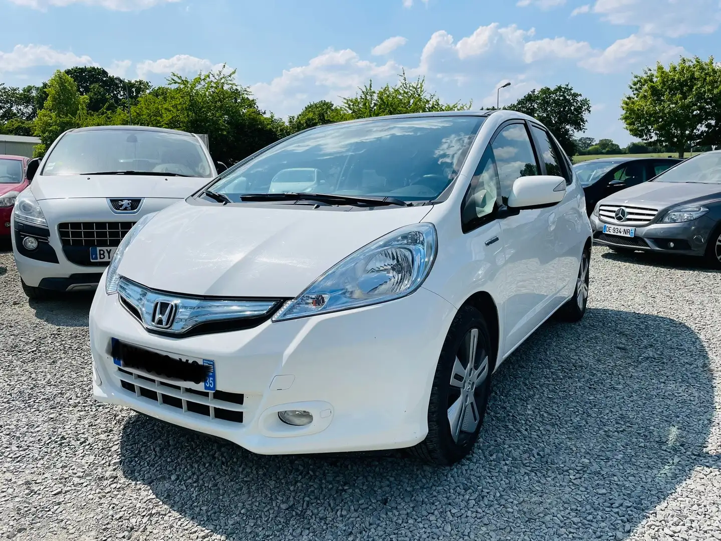 Honda Jazz Hybrid 1.3  i-VTEC  Luxury CVT Alb - 1