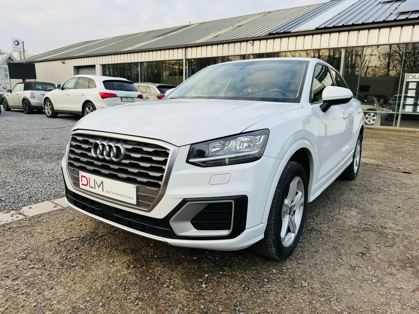 Audi Q2 1.4 TFSI Sport 150 Cv Gps Bluetooth Super Etat Weiß - 1