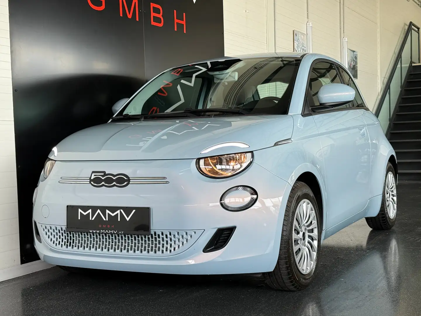 Fiat 500 e Action 650km Tausch Finanzierung Blau - 1