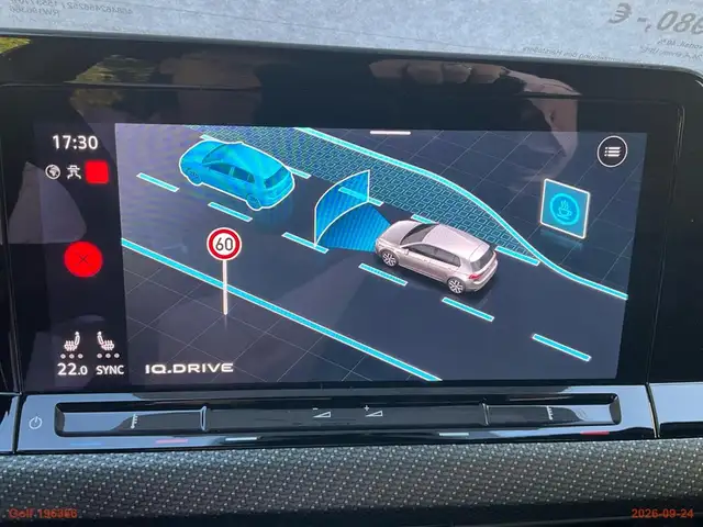 Volkswagen Golf view 10