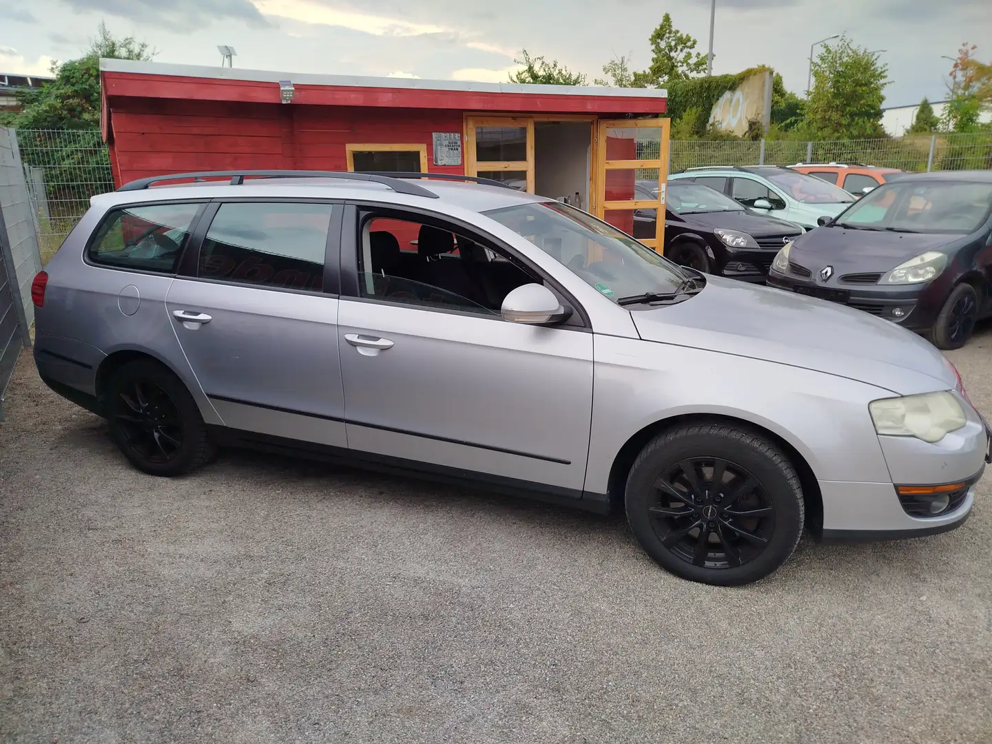 Volkswagen Passat Variant Automatik // DSG  // 182000 Km Argent - 2