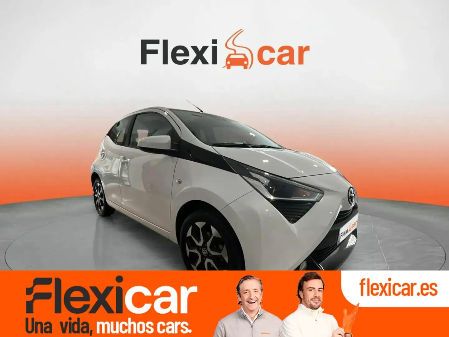 Toyota Aygo 70 x-play Blanco - 1