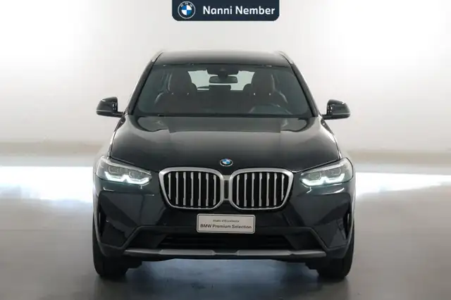 BMW X3 view 2